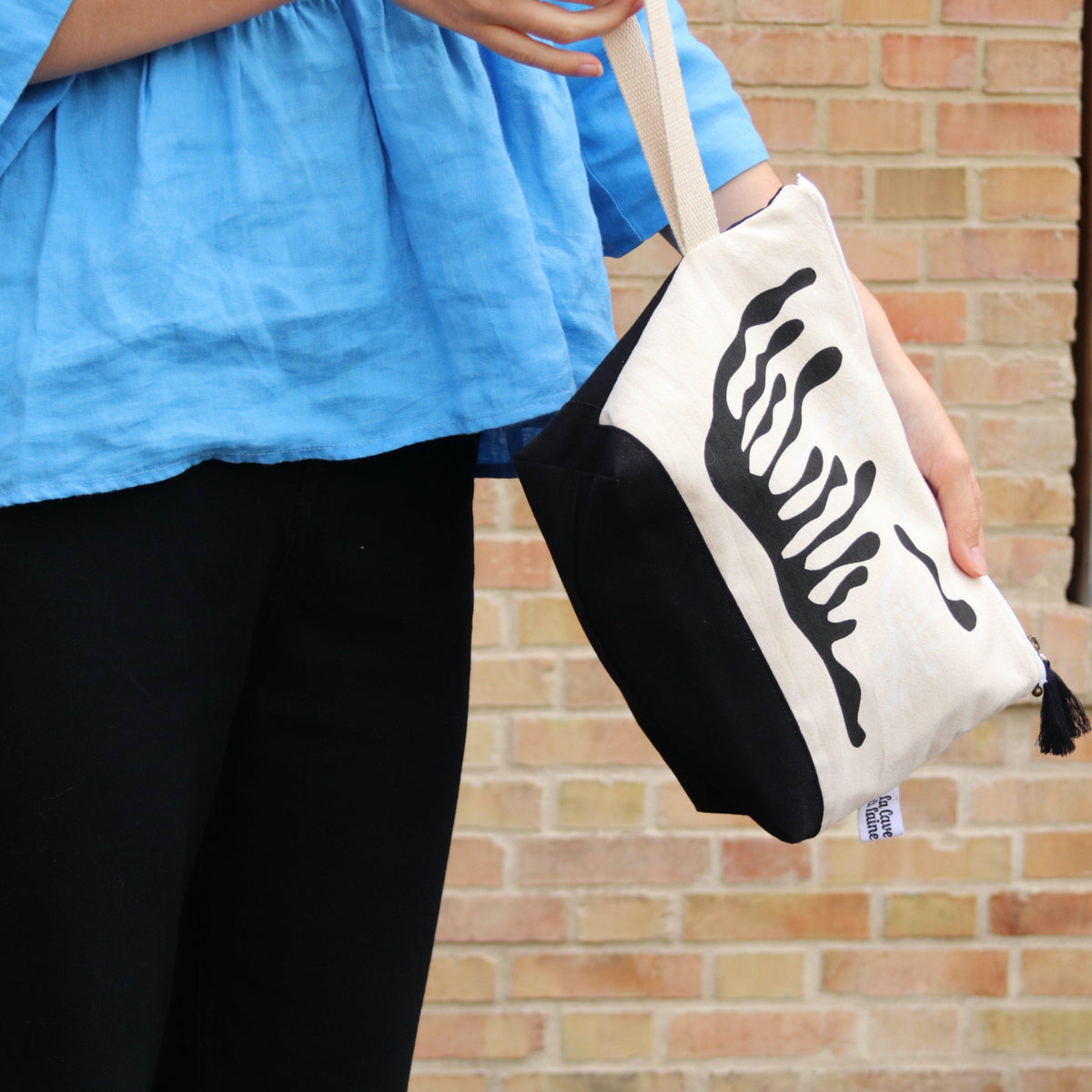 #Bag20 Black&White Wristlet Bag - White-La Cave à Laine