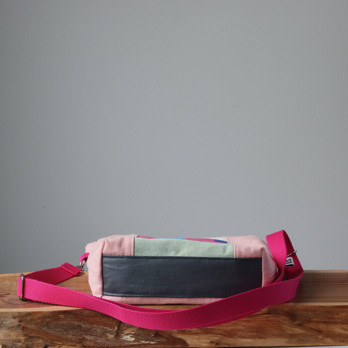 Patchwork Tote - Handcrafted and Hand-Printed Crossbody Bag with Zipper-La Cave à Laine