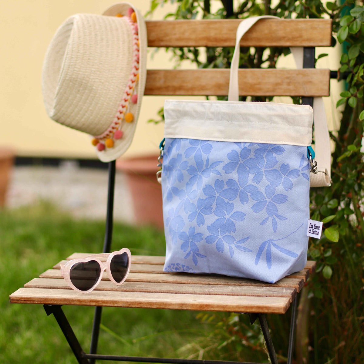 Cerata Bucket Project Bag - Crossbody Shoulder Strap Medium - END OF COLLECTION-La Cave à Laine