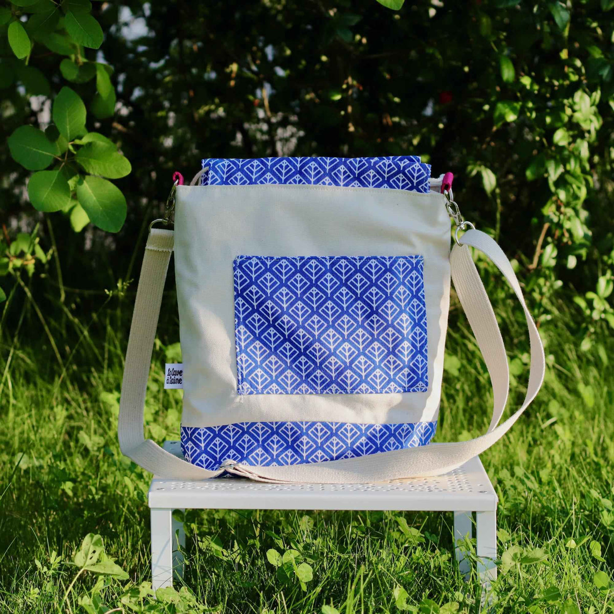 Estate Project Bag - Blue Losange - END OF COLLECTION-La Cave à Laine