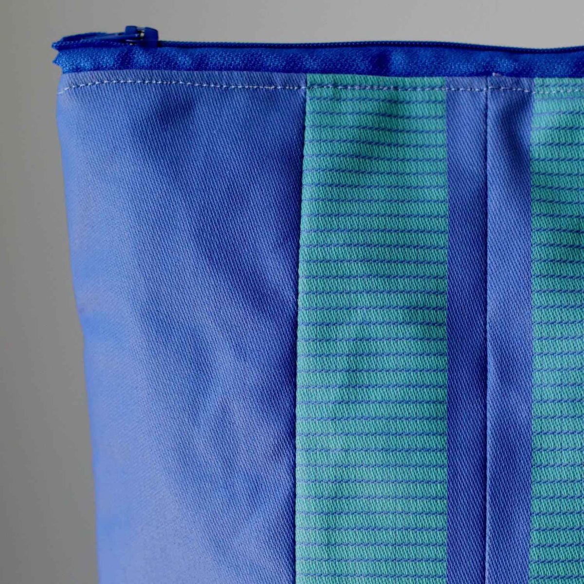 Extra-Large Zipper Pouch - Coated Cotton - END OF COLLECTION-La Cave à Laine