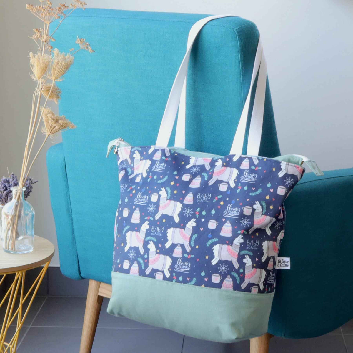 Llama Weekender Bag-La Cave à Laine