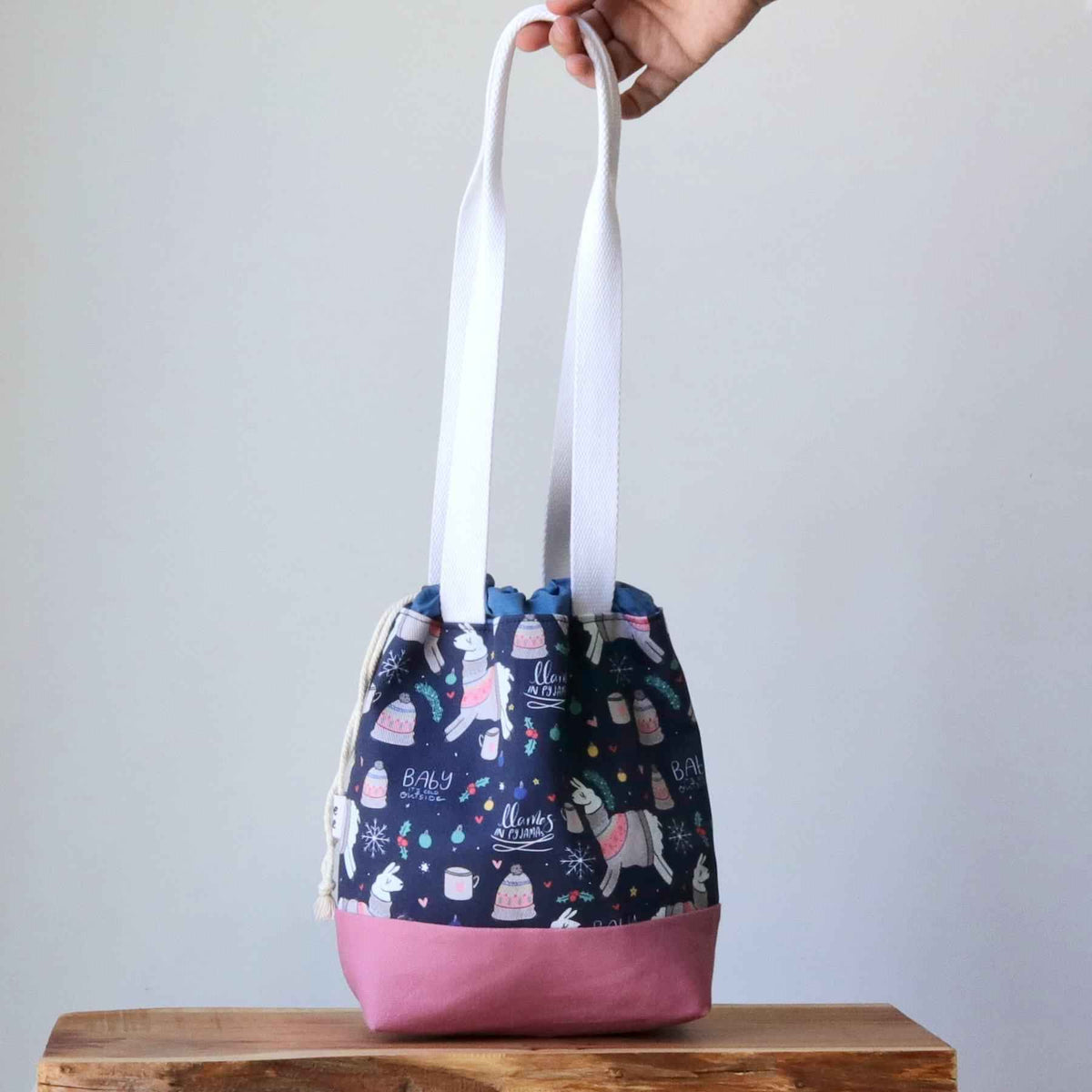 Llama Project Bag - Long Handles - Pink and Blue-La Cave à Laine